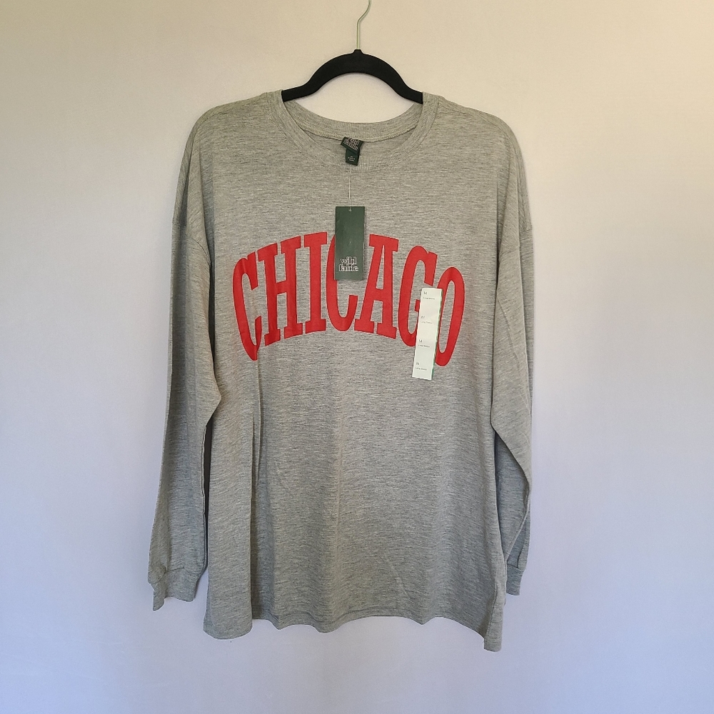 Wild Fable Unisex Chicago Long Sleeved T Shirt Size M